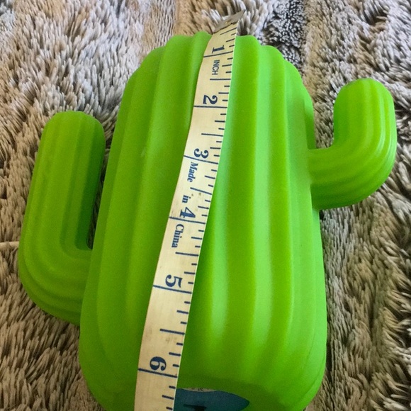 LIGHT UP CACTUS - Picture 2 of 4